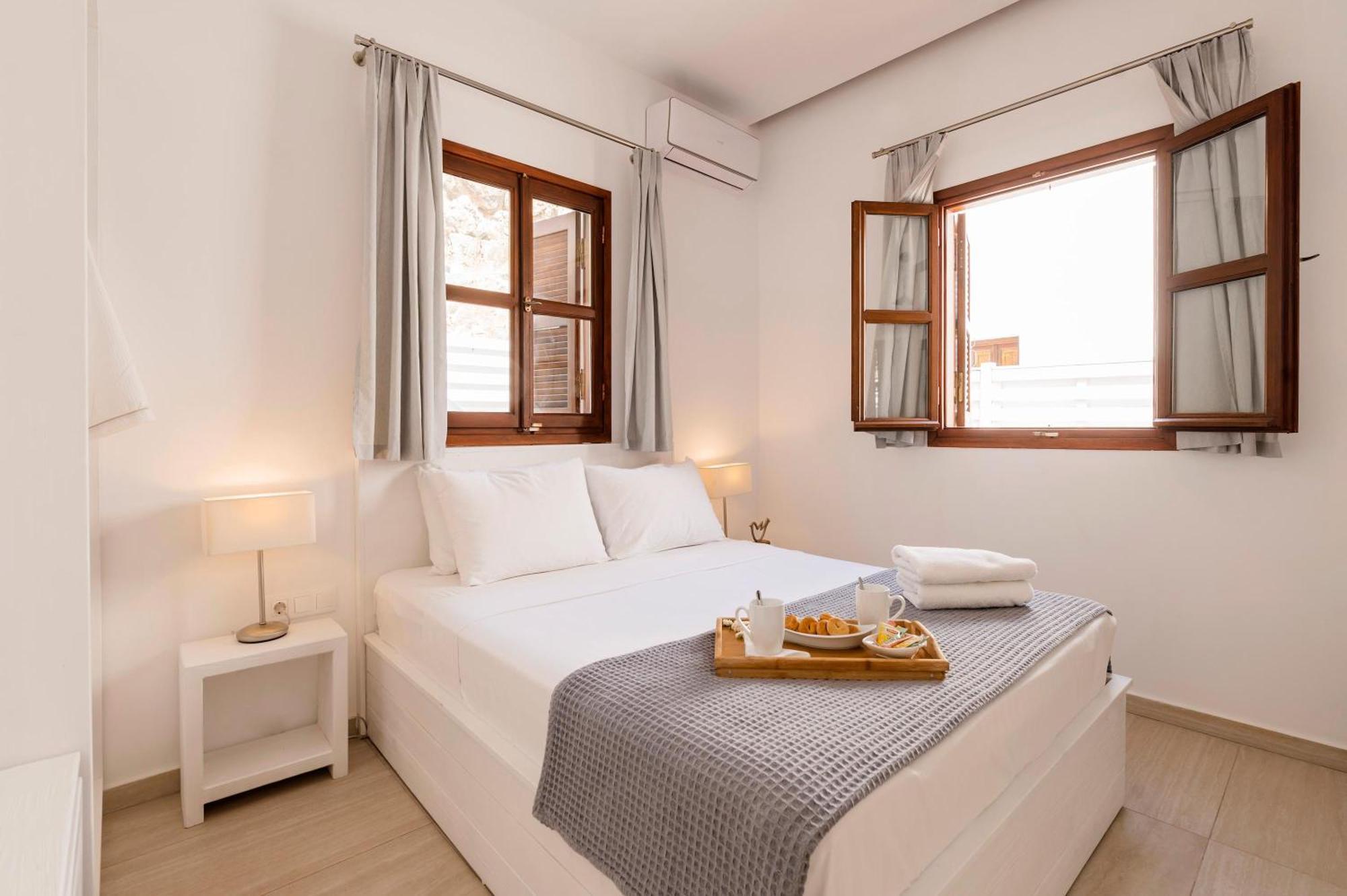 לינדוס Traditional Lindian Suites מראה חיצוני תמונה