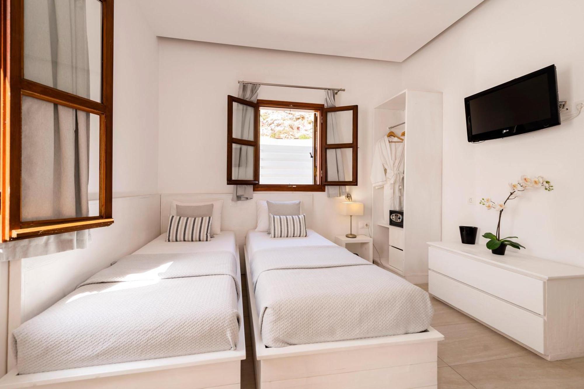 לינדוס Traditional Lindian Suites חדר תמונה